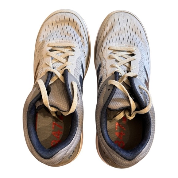 New Balance Men\'s 847 V4 Extra Wide Walking Shoe in Silver Mink/Gunmetal main image 8
